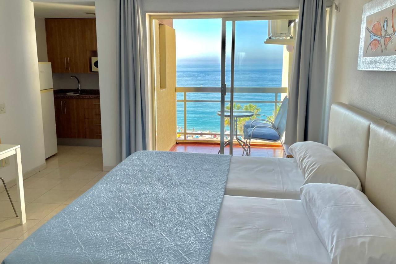 Apartahotel Chinasol Con Parking Y Desayuno 阿尔姆尼卡 外观 照片