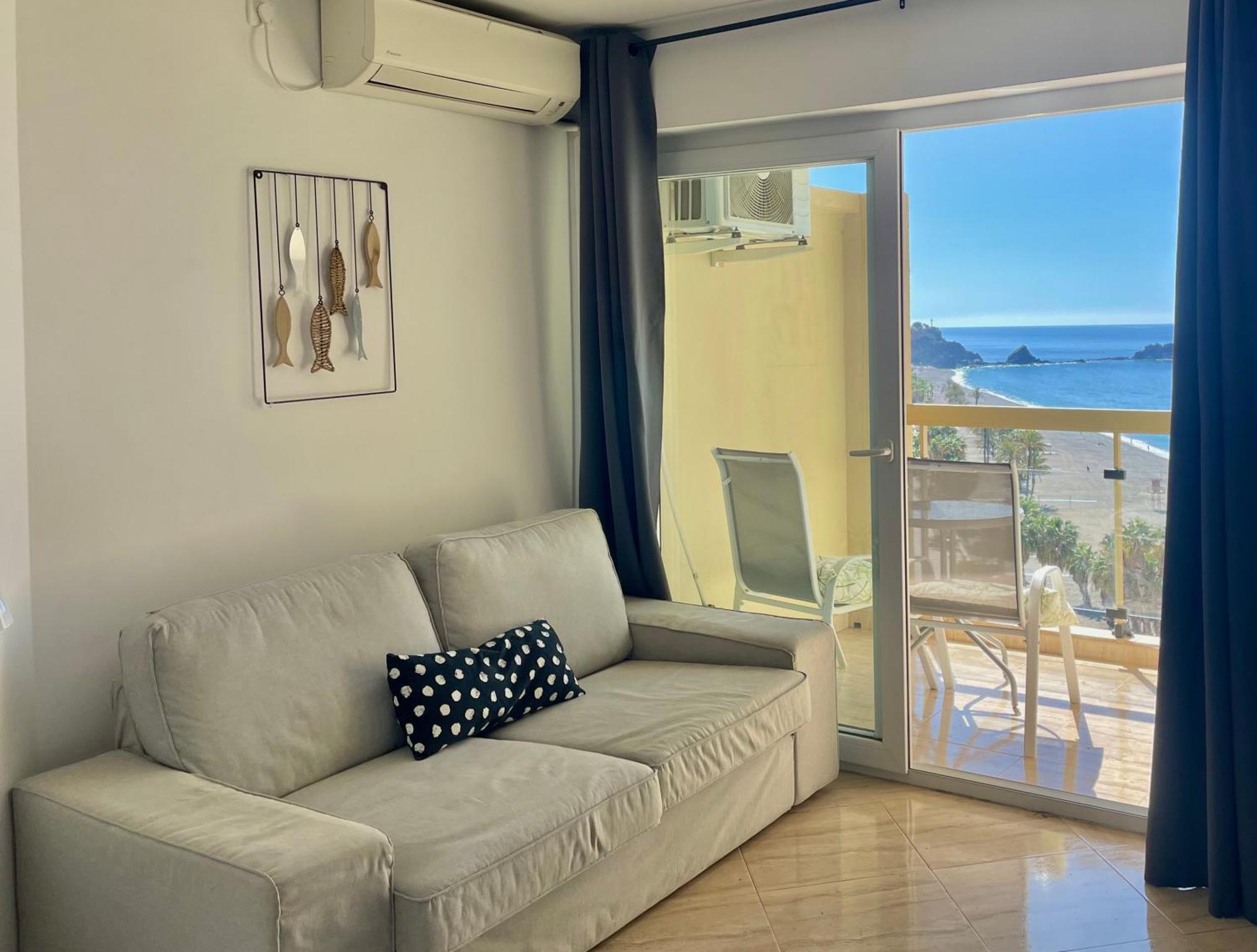 Apartahotel Chinasol Con Parking Y Desayuno 阿尔姆尼卡 外观 照片