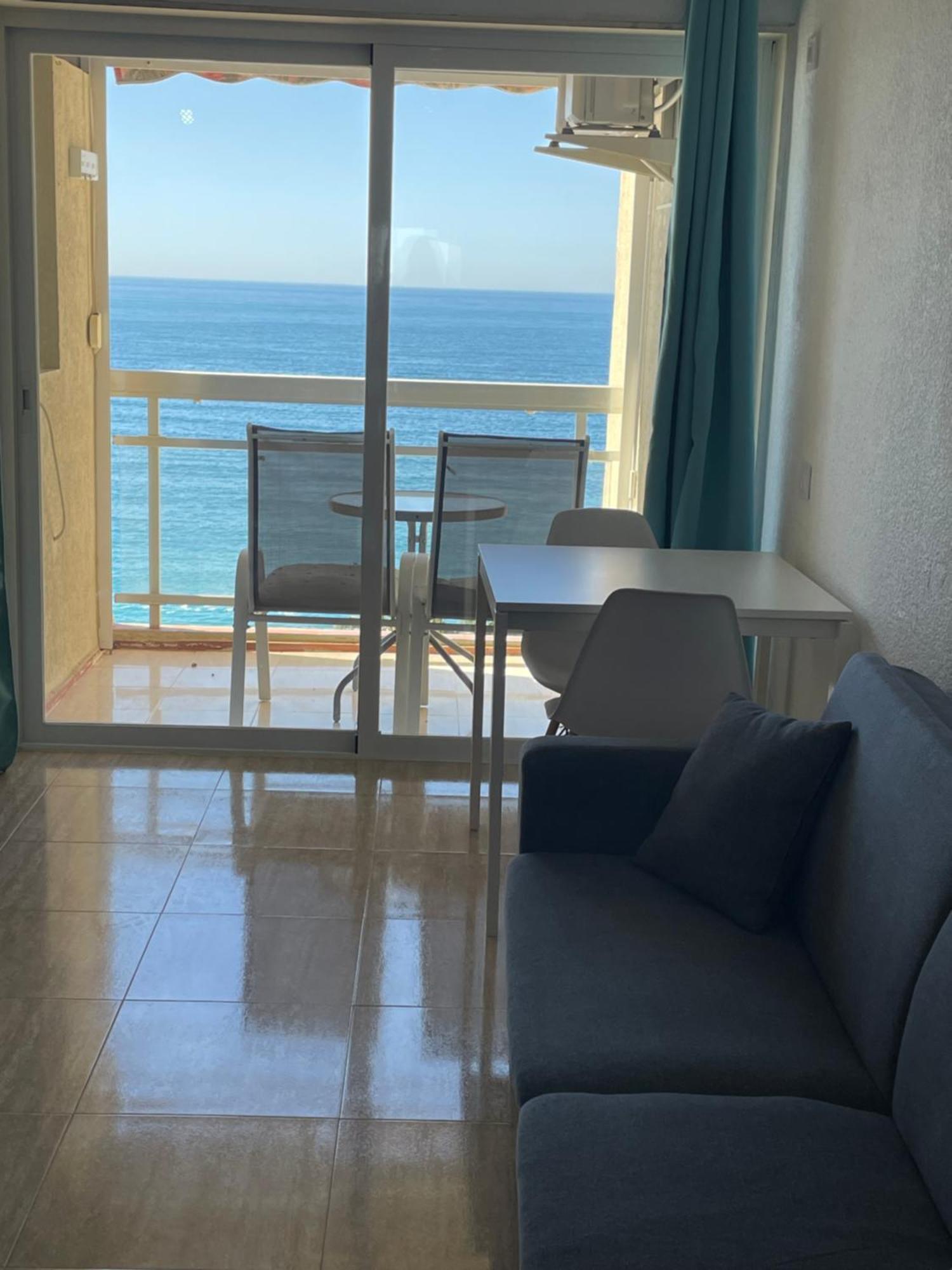 Apartahotel Chinasol Con Parking Y Desayuno 阿尔姆尼卡 外观 照片